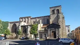 Saint-Genès church, Thiers, taken in 2017
