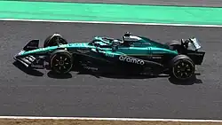 Stroll driving the Aston Martin AMR25 at the 2025 Japanese Grand Prix