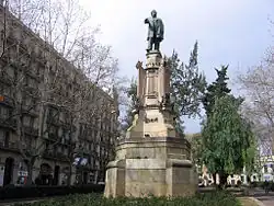 Monument a Josep Anselm Clavé (1888), by Josep Vilaseca and Manuel Fuxà, Passeig de Sant Joan.
