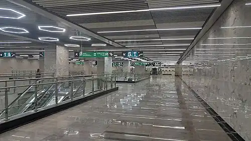 Concourse of KOTAK BKC Metro Station