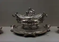 Tureen