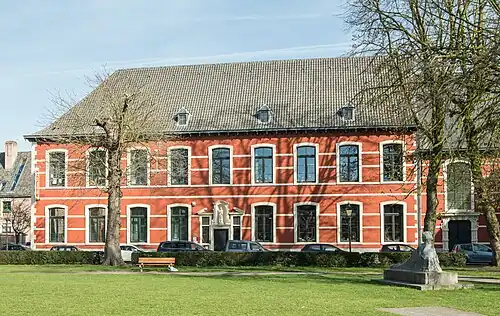 "Groothuis" and "Infirmerie" of the former St. Elizabeth Beguinage, now De Muze basisschool