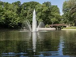 Bergen op Zoom, fountain and bridge in park