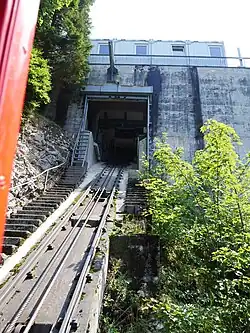 upper station (2015)