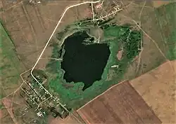 Lake Bolshoye Tabuny Sentinel-2 image with Novokiyevka in the upper right.