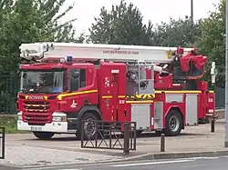 Scania P 320 of the Paris Fire Brigade.