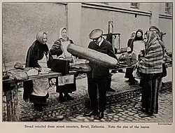 Bread retailed from street counters in Tallinn (photo from The Encyclopedia of Food by Artemas Ward, 1923).