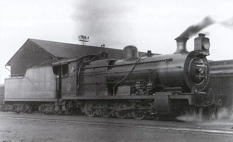 Class 1A no. 1300 with Type TL tender, c. 1930