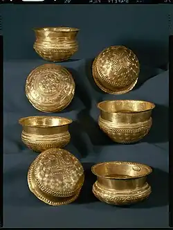 Gold bowls, Denmark, 1000-800 BC