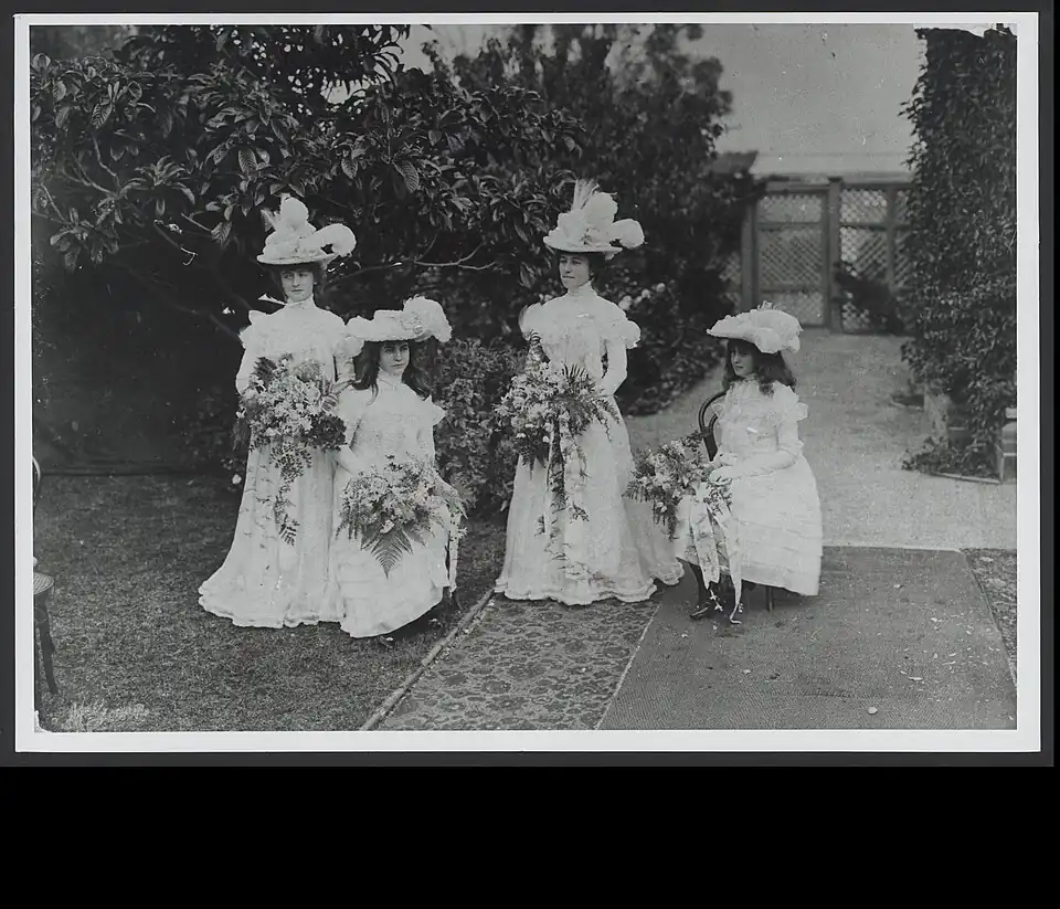Elsie's bridesmaids - 18 April 1900; left to right: Elsie Parsons (half sister of bridegroom); Ada & Edith Bonython (sisters of the bride); Winifred Bonython (cousin of the bride)