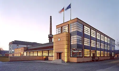 Fagus Factory, Alfeld, Germany, by Walter Gropius, 1911[264]