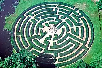 The garden maze