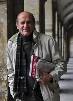 Grellet at Places des Vosges in 2016