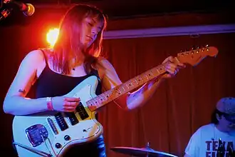 Jordana Nye performing in 2022