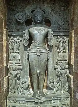 A secondary statue of the Sun god