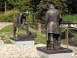 Figures of craftsmen, carpenters and blacksmiths (August 2012)