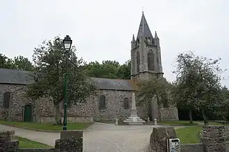 The church in La Ville-ès-Nonais