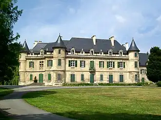 The chateau in Lamorlaye