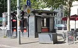 Former public toilet converted into a kiosk at Südplatz 1.