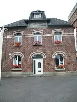 The town hall in Longavesnes