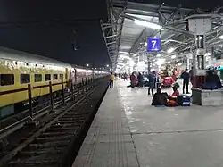 Lucknow Charbagh railway station platform 7.
