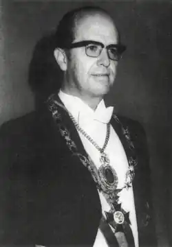 Headshot of Luis Adolfo Siles