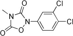 Skeletal formula of methazole