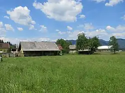 The hamlet of Trnje in Miklavž pri Taboru