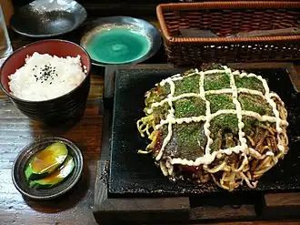 Okonomiyaki with aonori powder