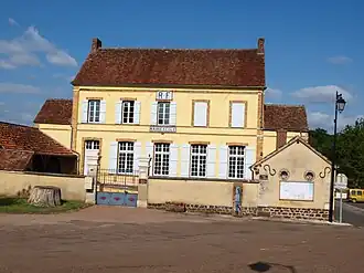 The town hall in Moutiers-en-Puisaye