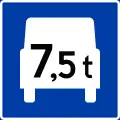 Heavy traffic lane Only vehicles with gross vehicle weight rating higher than indicated can use this lane.