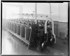 Paint circulating system