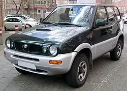 First facelift, note the round headlights