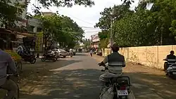 Nuzividu road in Gavaravaram