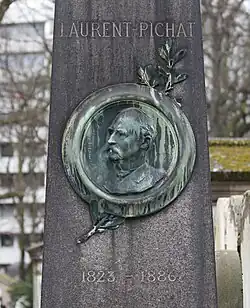 Medallion by Mercié on the tomb of Laurent-Pichat