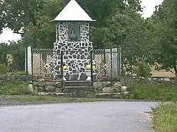 Wayside shrine in c. 2005