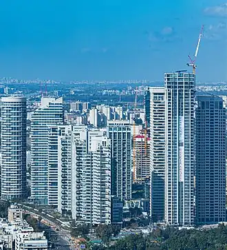 A view of Park Tzameret from the south, March 2021
