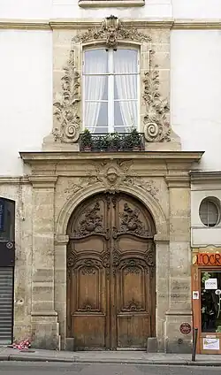 Rococo door on Rue Monsieur-le-Prince (Paris)