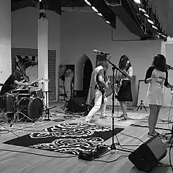 Rock N Roll Hi Fives at the 2017 North Jersey Indie Rock Festival