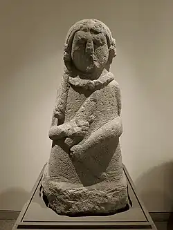 Buste-socle wielding a dagger from Bozouls, Aveyron.