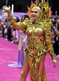 Season 2 winner Vanessa Van Cartier