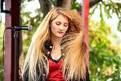 Acuff performing at Fortune Fest, August 2018