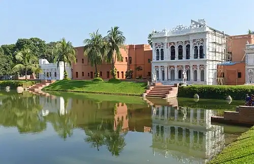 Shilpacharya Zainul Folk Arts & Crafts Museum