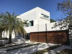 Spencer House, Sarasota, Florida, U.S., (Season 2, Episode 4; "USA")