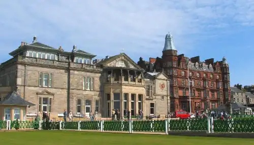 Hamilton Grand (right), the Royal and Ancient Golf clubhouse (left)