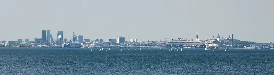 Tallinn Bay and skyline of the city centre (2021)