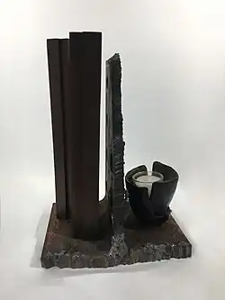 bronze memorial light sculpture by Tobi Kahn