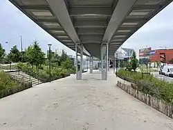 Promenade underneath the viaducts