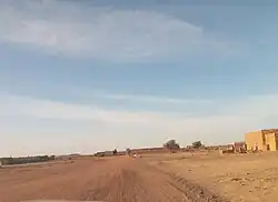 View from an unpaved road in Bambara Maoudé