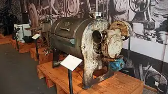 Washing machine by Atelier Menko